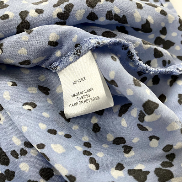 Tyler Boe 100% SILK Blue Polka Dot Button Up Shirt L/S Collared Sz S Split Hem - Picture 7 of 9